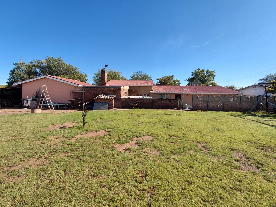 3 Bedroom Property for Sale in Burgersdorp Eastern Cape